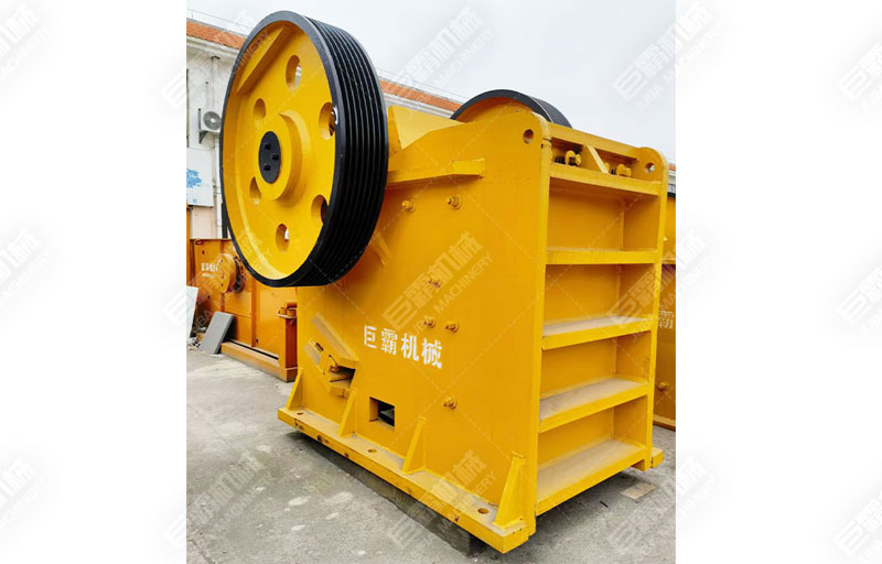 圓錐破碎機(jī)與顎式破碎機(jī)區(qū)別